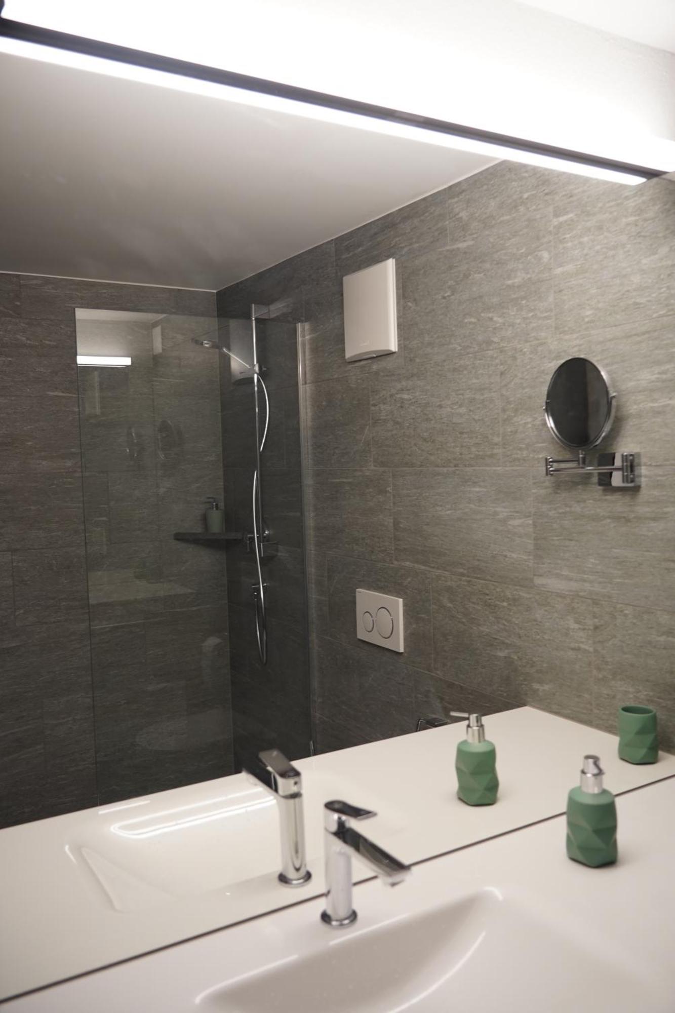Appart Hotel Pitschonia Self Check-In 安迪尔 外观 照片